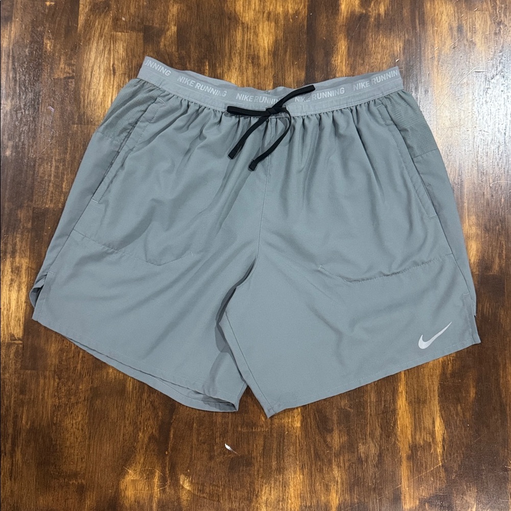 Nike Men's Athletic Gray Shorts